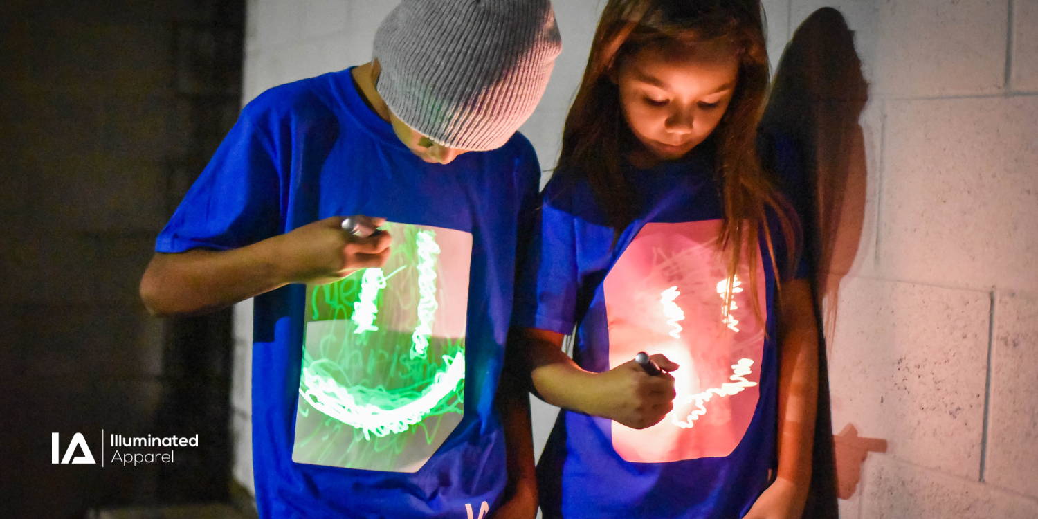 Illuminated Apparel Interactive Glow T shirt As seen on Dragons Den